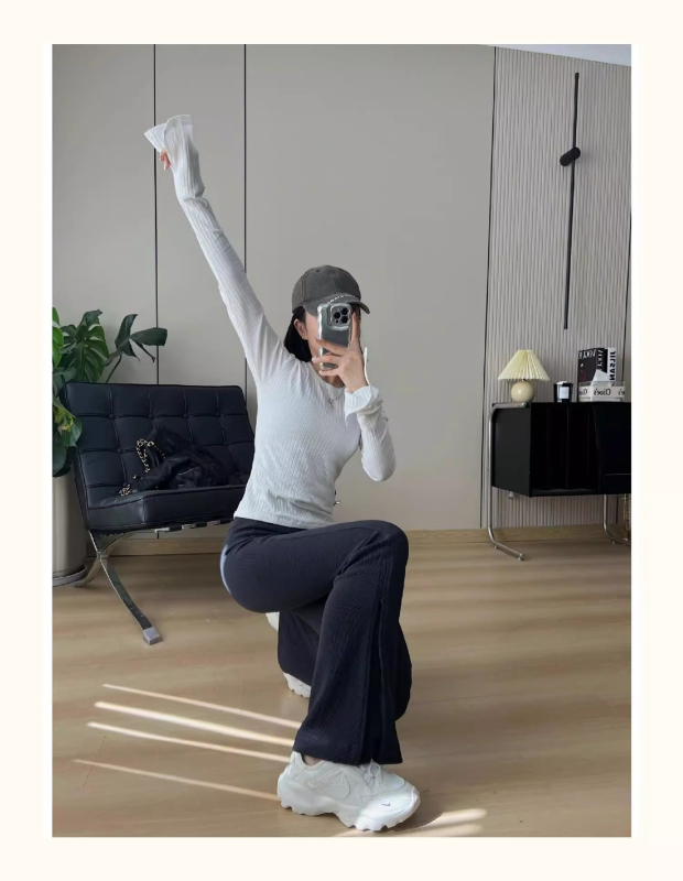 luludarling Ženske hlače s patentom i rebrastom teksturom, zvonasti kroj s prorezom, casual, visokim strukom, dugačke