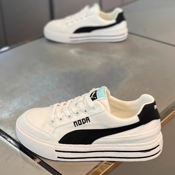 Bijele ljetne tenisice 2025, prozračan mrežasti gornji dio, mekana podloga, povećanje visine, skateboard stil muške casual tenisice