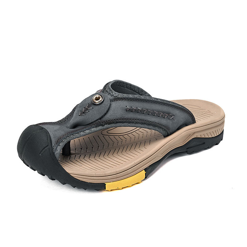 Férfiaknak készült tehénbőrből készült szandál nyárra, nyitott orrú, kültéri hegymászáshoz, Velcro zárás, hálós bélés, gumírozott talp