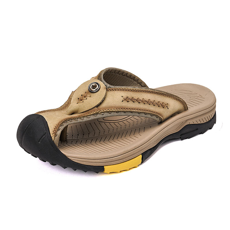 Férfiaknak készült tehénbőrből készült szandál nyárra, nyitott orrú, kültéri hegymászáshoz, Velcro zárás, hálós bélés, gumírozott talp