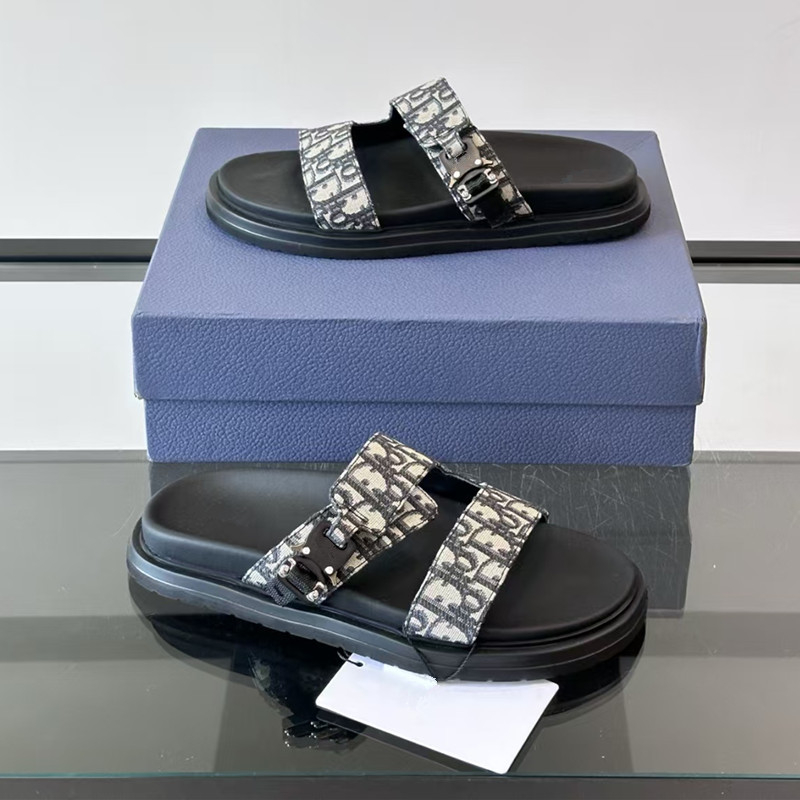 Férfi denim papucs jacquard mintával, D betűs mintával, vastag talp, övcsat, nyári kültéri viseléshez