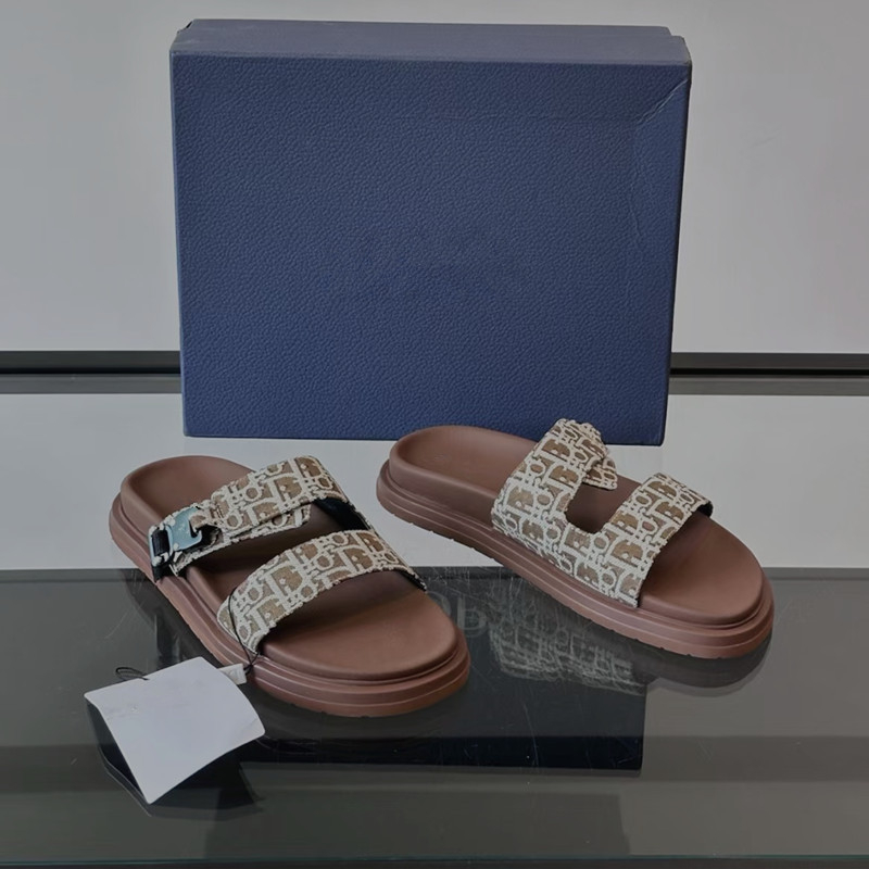 Férfi denim papucs jacquard mintával, D betűs mintával, vastag talp, övcsat, nyári kültéri viseléshez