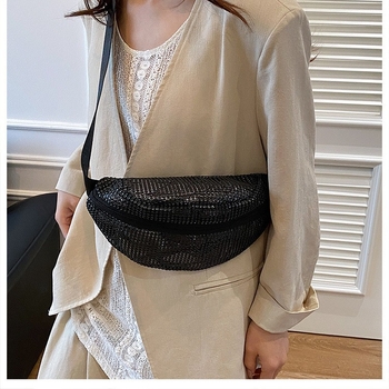 Ženska torbica u struku s lancem i sjajnim kristalima, mala crossbody torbica, elegantna i svestrana, ljeto 2025