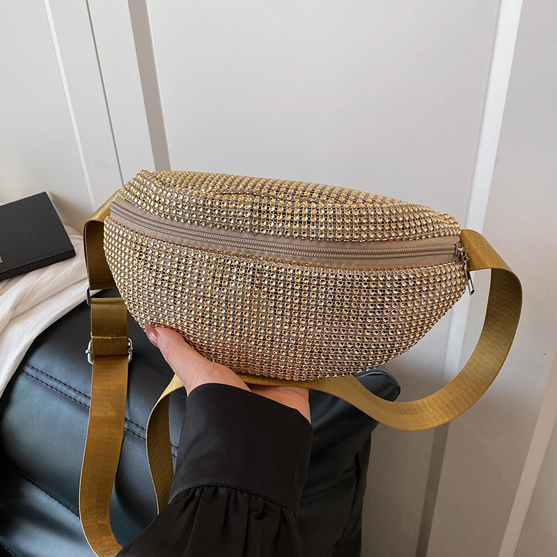 Ženska torbica u struku s lancem i sjajnim kristalima, mala crossbody torbica, elegantna i svestrana, ljeto 2025