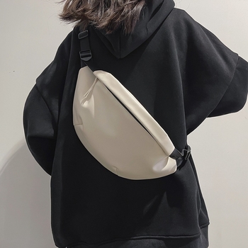 Torba u japanskom stilu za muškarce, novi model 2023, jednostavna crossbody torba preko ramena, torba za pojas i mali PU ruksak