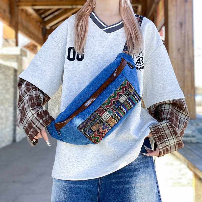 Ženska džins torbica za prsa s etničkim vezom, casual retro stil, velika kapaciteta za putovanja i svakodnevnu upotrebu
