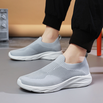 Nagy méretű férfi slip-on cipő, légáteresztő hálós felsővel, könnyű, sportos mindennapi viseletre, EU 39-48