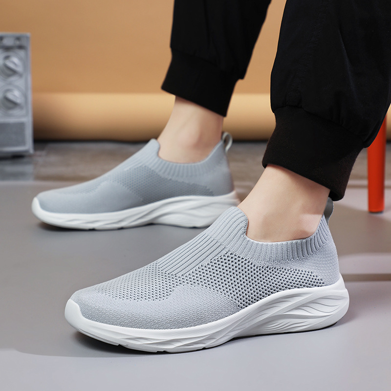 Nagy méretű férfi slip-on cipő, légáteresztő hálós felsővel, könnyű, sportos mindennapi viseletre, EU 39-48