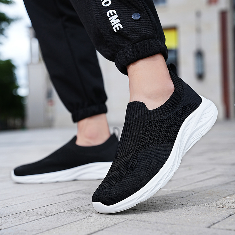 Nagy méretű férfi slip-on cipő, légáteresztő hálós felsővel, könnyű, sportos mindennapi viseletre, EU 39-48