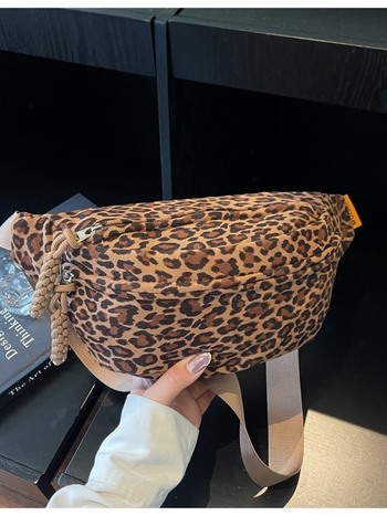 Ženska torbica za pojas s leopard printom, gradski stil, svakodnevna upotreba, zima 2025