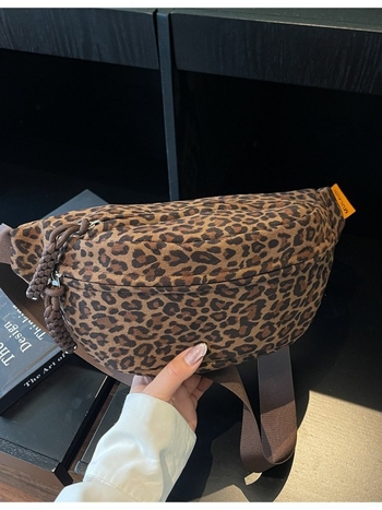 Ženska torbica za pojas s leopard printom, gradski stil, svakodnevna upotreba, zima 2025