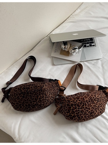 Ženska torbica za pojas s leopard printom, gradski stil, svakodnevna upotreba, zima 2025
