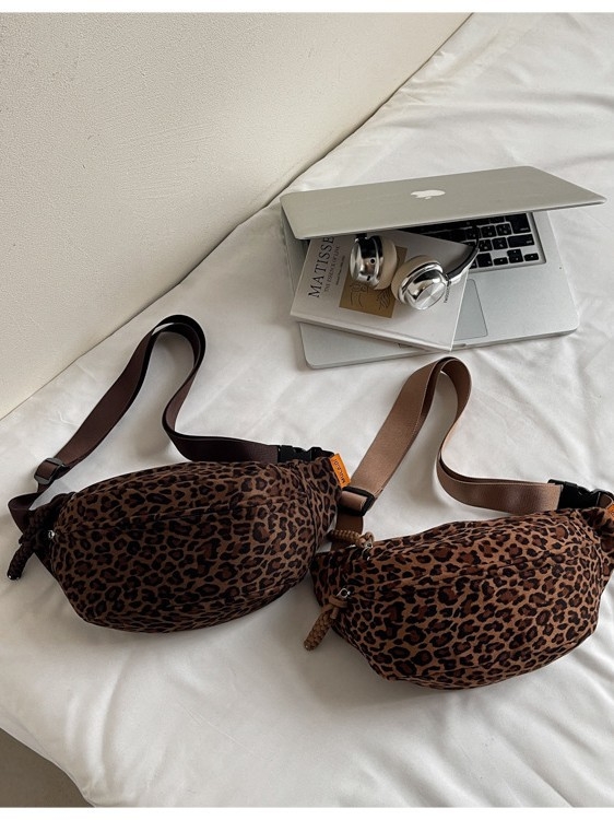 Ženska torbica za pojas s leopard printom, gradski stil, svakodnevna upotreba, zima 2025