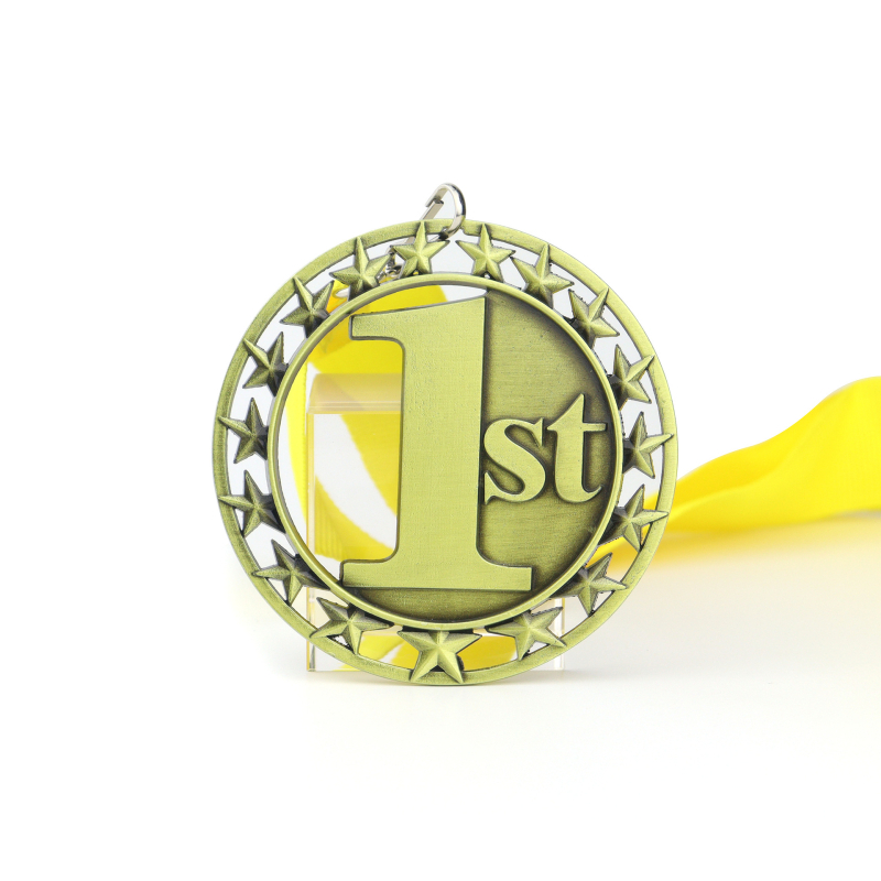 Medalja za školsko sportsko natjecanje u osnovnoj školi – metalna medalja s premazom zlatnog, srebrnog i bakrenog tona, cinkova legura, promjer 70 mm