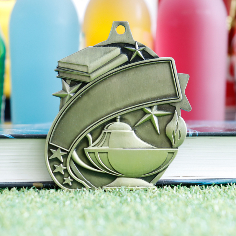 Longyi Academic123 Čestna medalja od cinkovog legura, dimenzije 85×66,6×3 mm, antik premaz