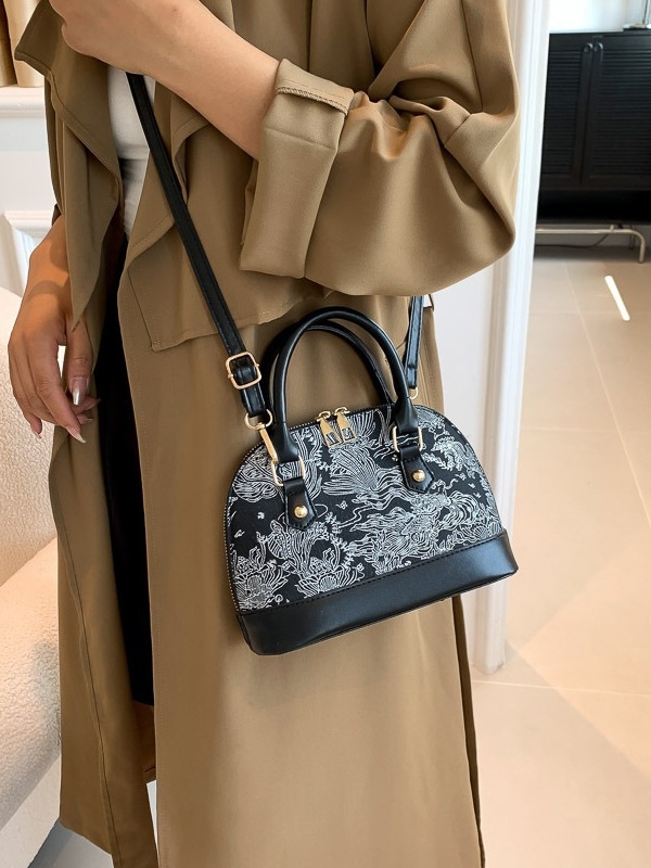 Ženska torbica tip školjka, korejskog stila, moderan i jednostavan dizajn, ramenska i crossbody torba, model 2023
