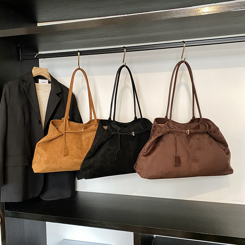 Ženska tote torba od flisa, velika kapaciteta, moderan svakodnevni model za nošenje preko ramena
