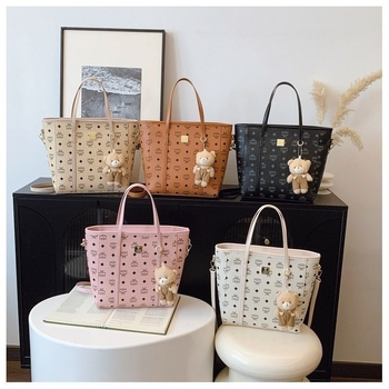 Svestrana tote torba za jesen i zimu, moderna reljefna tekstura, korejskog stila, elegantna ženska crossbody torba
