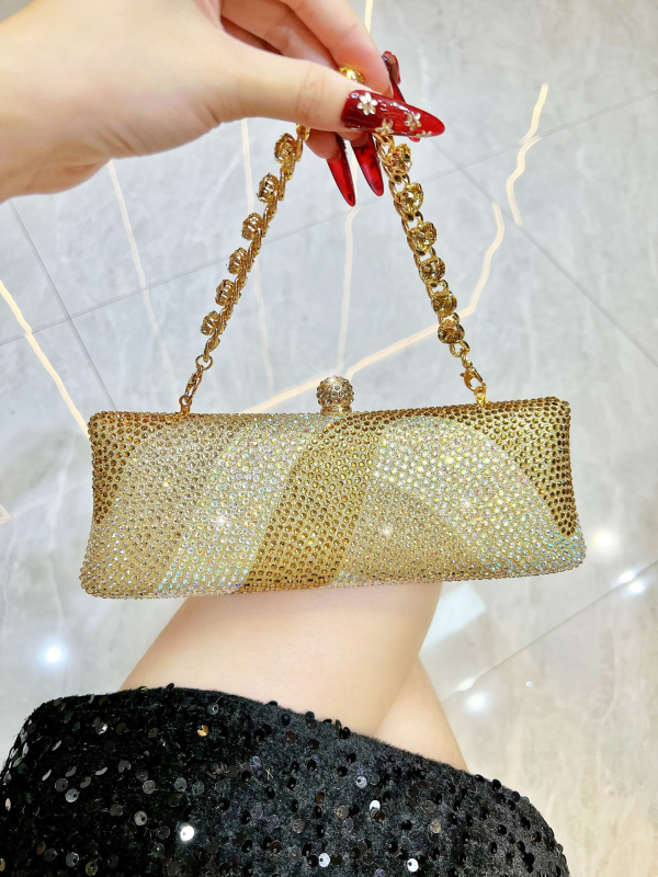 Večernja torbica sa dijamantima, mala kvadratna clutch torba, vodoravni kvadratni oblik, rameni ili crossbody remen, moderan lagani luksuz.