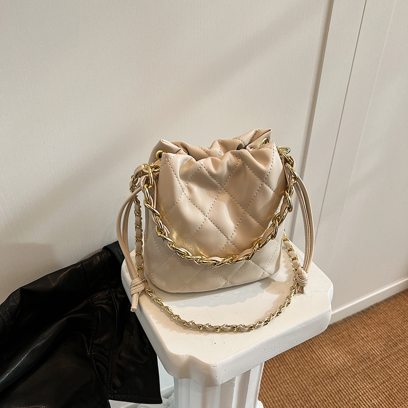 Nova ženska torbica s rombo vezom u vintage stilu, torba za rame i crossbody bucket bag