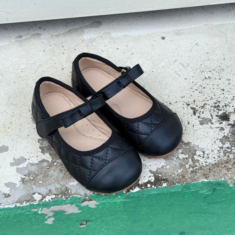 Lányoknak szóló bőr Mary Jane cipő masnival, 2025 ősz, puha talp