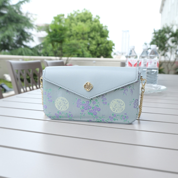 Nova kineskog stila crossbody torba od svile s lancem, kovertni oblik, inspirirana nacionalnim stilom, mala veličina, pretinac za telefon