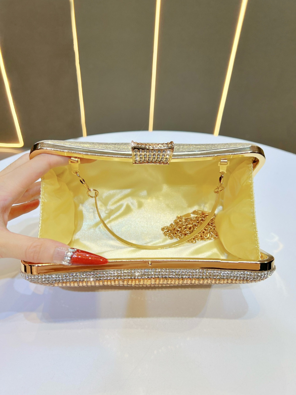 Ženska večernja clutch torba s dijamantima