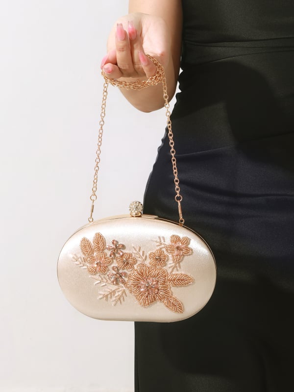 Vintage inspirirana clutch torbica s perlama i cvjetnim vezom od satena za vjenčanje