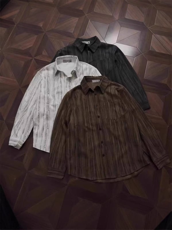 Muška košulja s dugim rukavima u tie-dye prugastom uzorku, Cleanfit kroj, jesenji teksturni stil Old Money, casual
