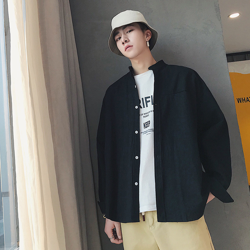 Muška košulja s dugim rukavima, crna, stojeći ovratnik, korejski stil, ležernija kroj, casual gradski stil