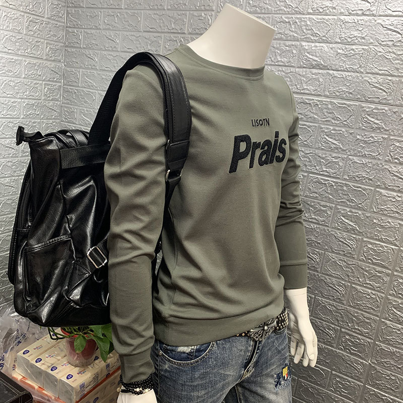Férfi környakú pulóver, slim fit, hosszú ujjú, pamutkeverék, betűs hímzéssel, tavasz–ősz ideális