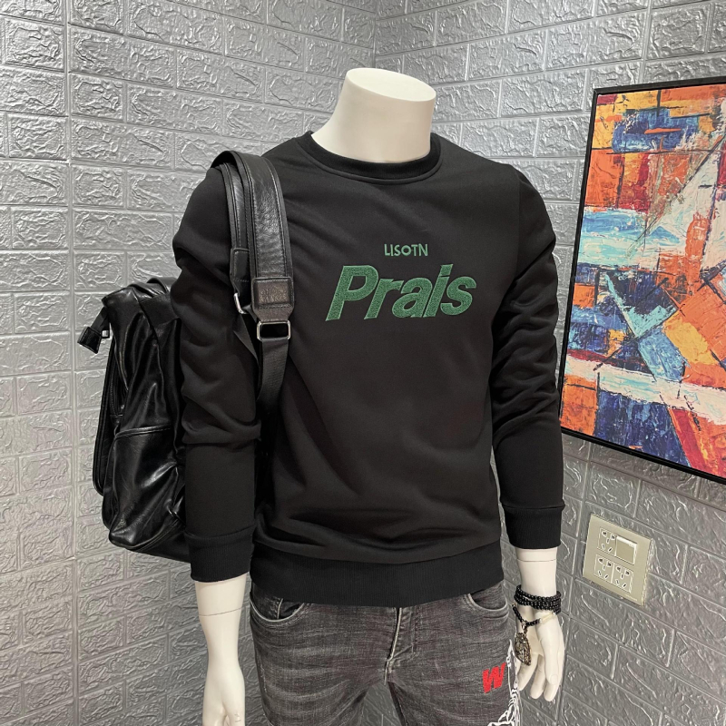Férfi környakú pulóver, slim fit, hosszú ujjú, pamutkeverék, betűs hímzéssel, tavasz–ősz ideális