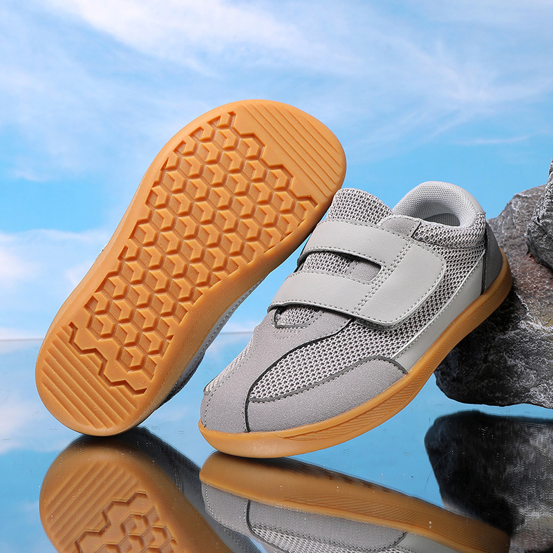 Djeca tenisice s širokim prstom, mrežasti gornji dio, Velcro zatvarač, prozračne, protuklizne, gumena potplat, unisex, proljeće 2025