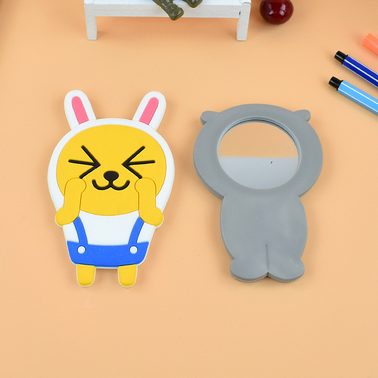 Prijenosno kozmetičko ogledalo s PVC mekim držalom, crtani dizajn, 14 cm