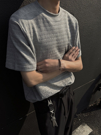 Férfi egyszínű jacquard póló, könnyű, lélegző pamut-keverék anyag, kerek nyak, rövid ujj, nyári viselet, slim fit.