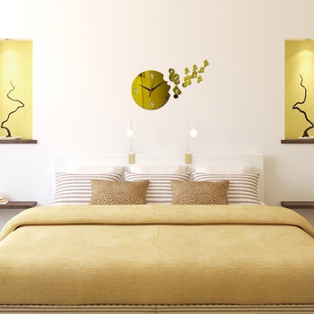 Ceas de perete din acrilic cu oglindă — decor minimalist pentru casă cu note melodice