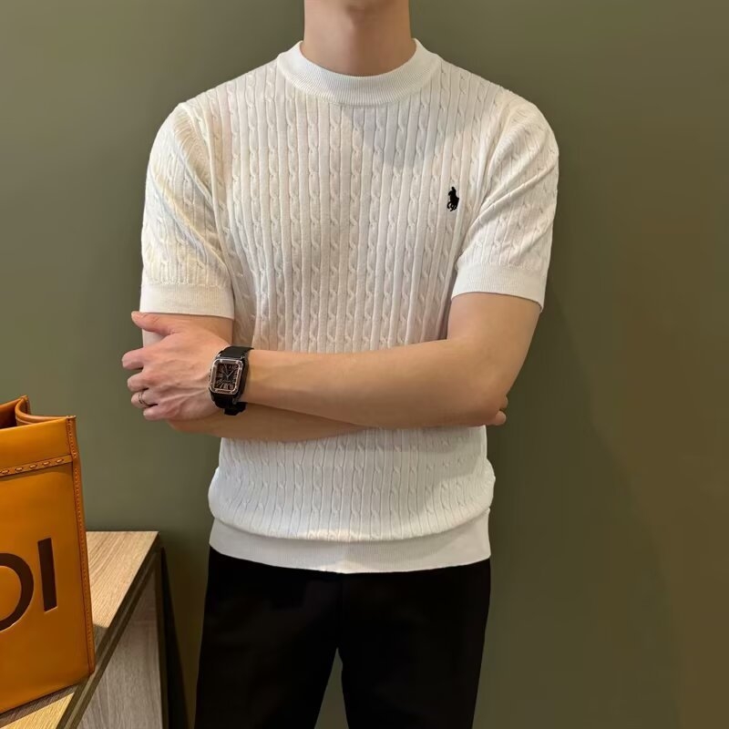 Nyári új, hímzett textúrájú kötött férfi rövid ujjú póló, koreai stílusú karcsú szabás, lélegző, üzleti casual