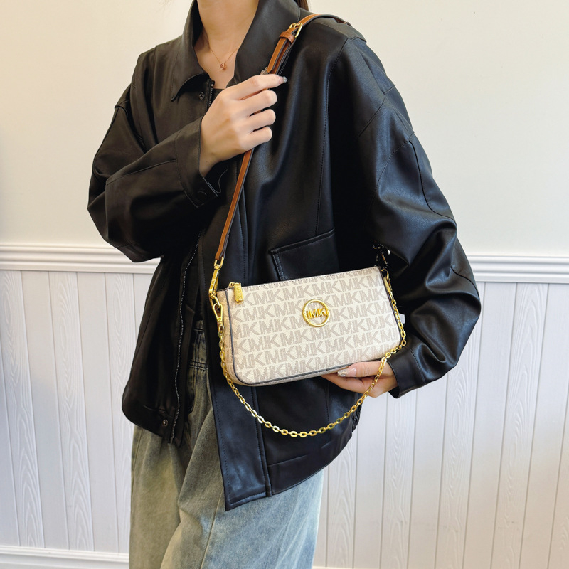 Geantă de damă din PU, crossbody cu lanț, mică, pătrată, imprimeu retro, versatilă pentru uz zilnic.