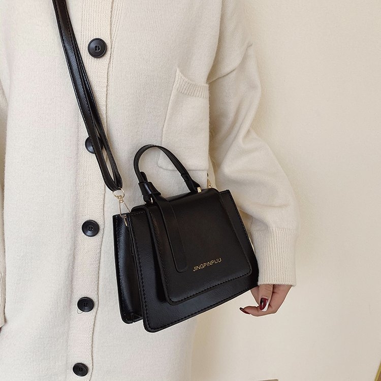 Ženska torbica za jesen-zimu u retro chic stilu, HK stil, teksturirana, mala kvadratna crossbody torbica