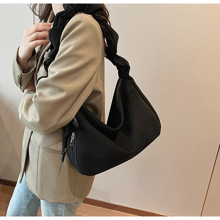 Ženska torba u korejskom stilu, retro plisirana, crossbody torba s velikim kapacitetom, 2026