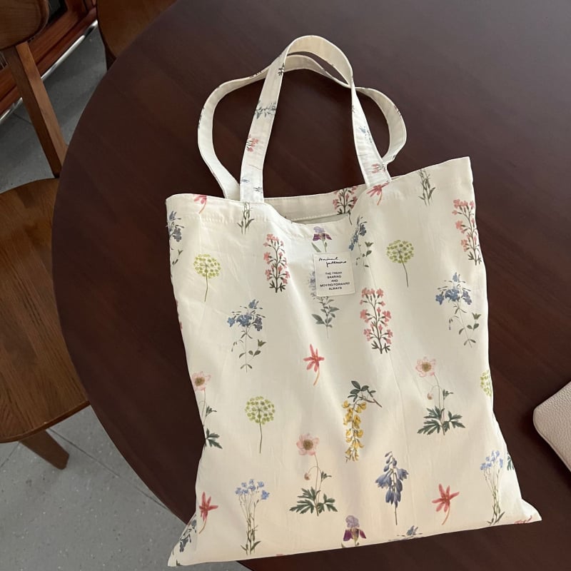 Su Xi platnena torba – bež pozadina s otiskom grančastih cvjetova, pamuk torba za rame s crossbody dizajnom za učenice