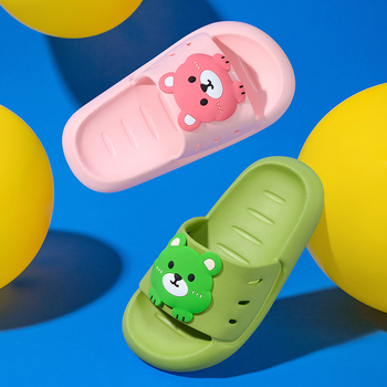 Gyerekeknek szóló cartoon mintás szandál puha talppal, csúszásmentes, szagtalanító, nyári unisex bel- és kültéri viseletre