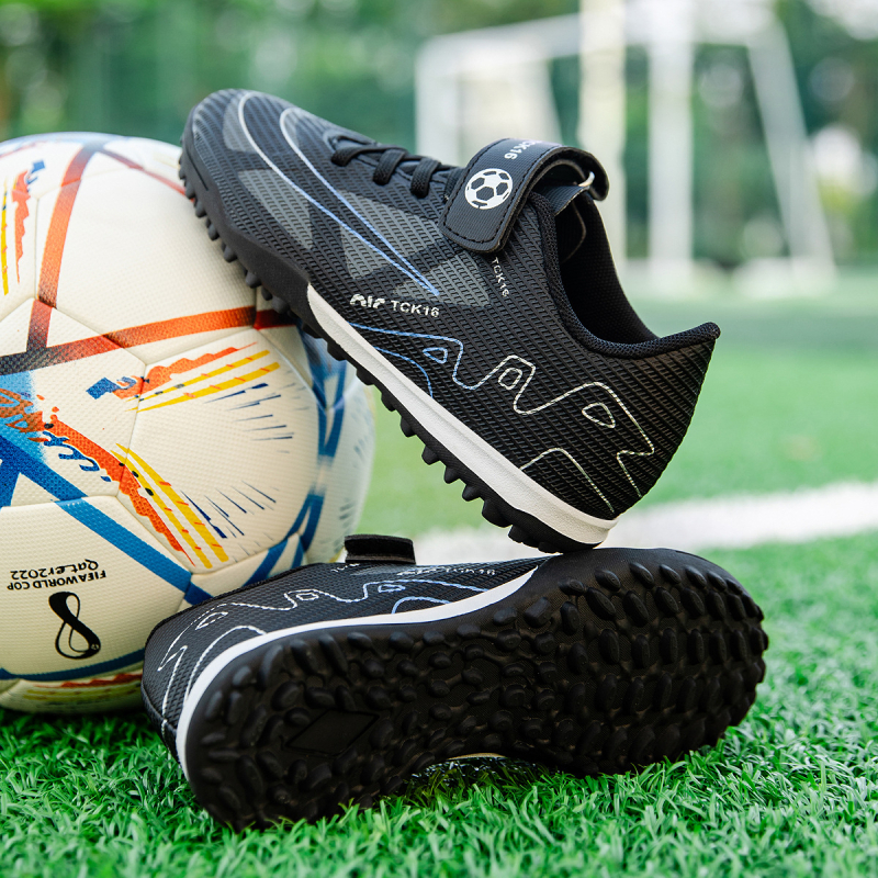 Ghete de fotbal pentru copii, cu Velcro – pentru băieți și fete, antrenament și meciuri, din piele sintetică, interior respirabil, gleznă joasă, talpă din cauciuc antiderapant