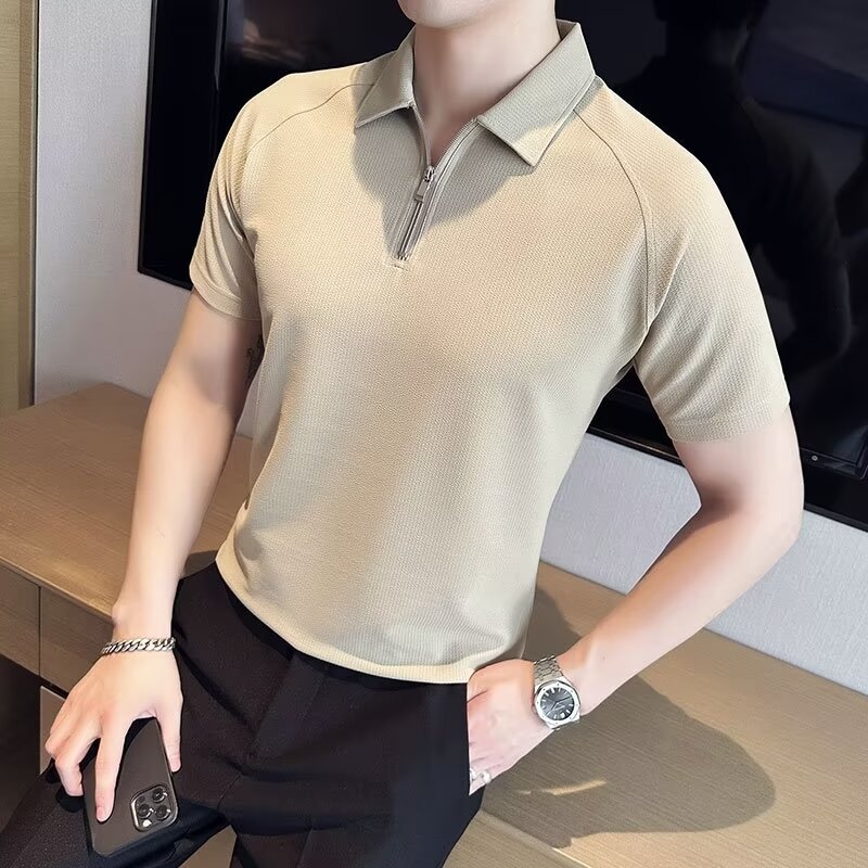 Férfi nyári slim-fit polo póló fél cipzárral, rövid ujjú, koreai stílus, egyszínű