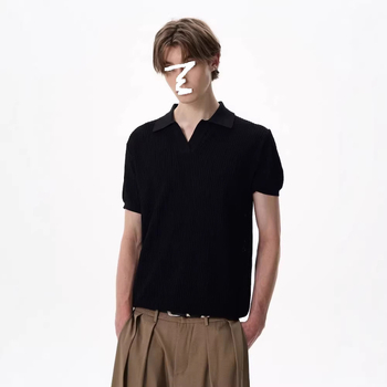 Férfiaknak kötött polo ing, Old Money stílus, nyári vékony fekete Ice Silk, V-nyakú, rövid ujjú