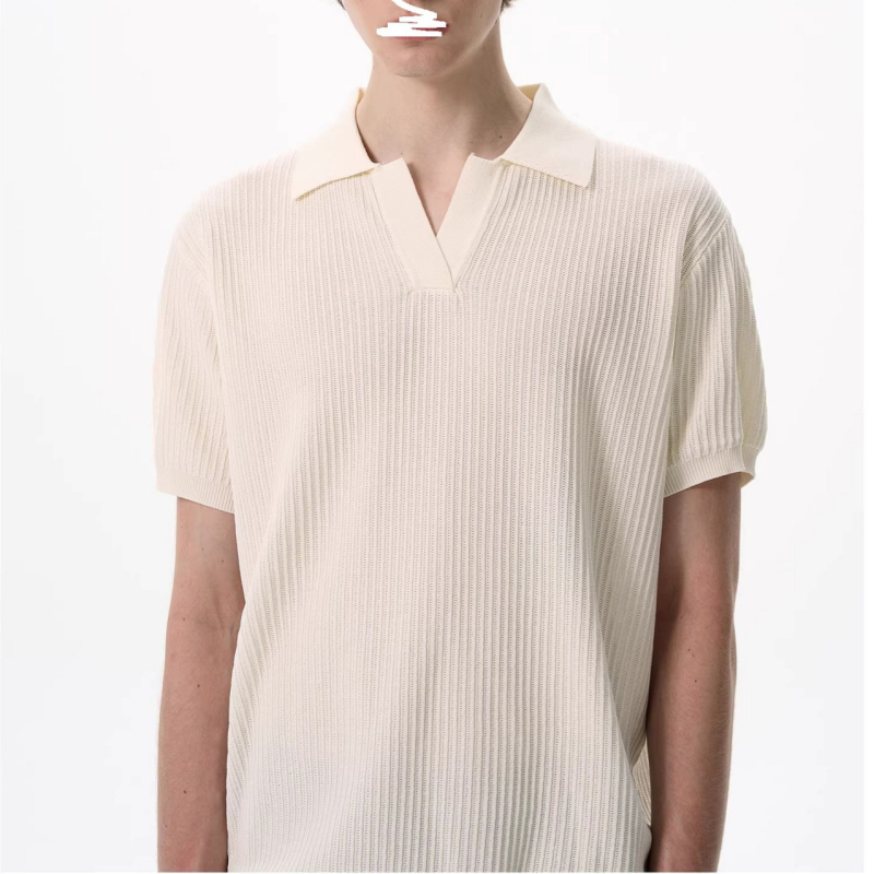 Férfiaknak kötött polo ing, Old Money stílus, nyári vékony fekete Ice Silk, V-nyakú, rövid ujjú