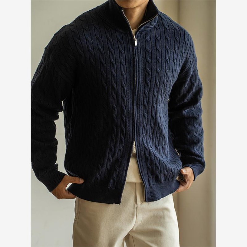 Muški debeli kabelični džemper s polo ovratnikom i dvostrukim zatvaračima, slobodan kroj