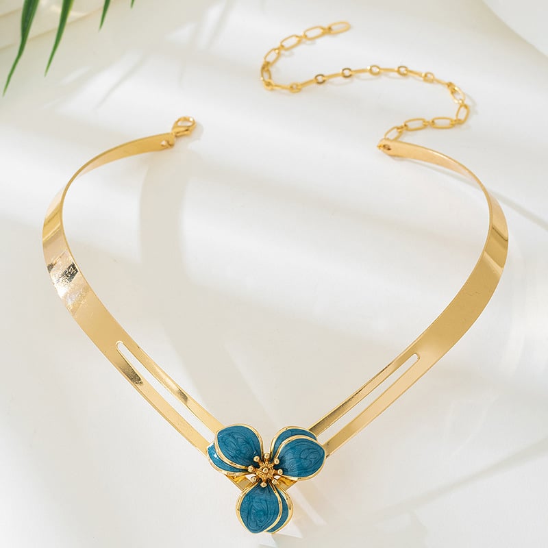 Colier choker din aliaj cu floare, design decupat, pentru femei