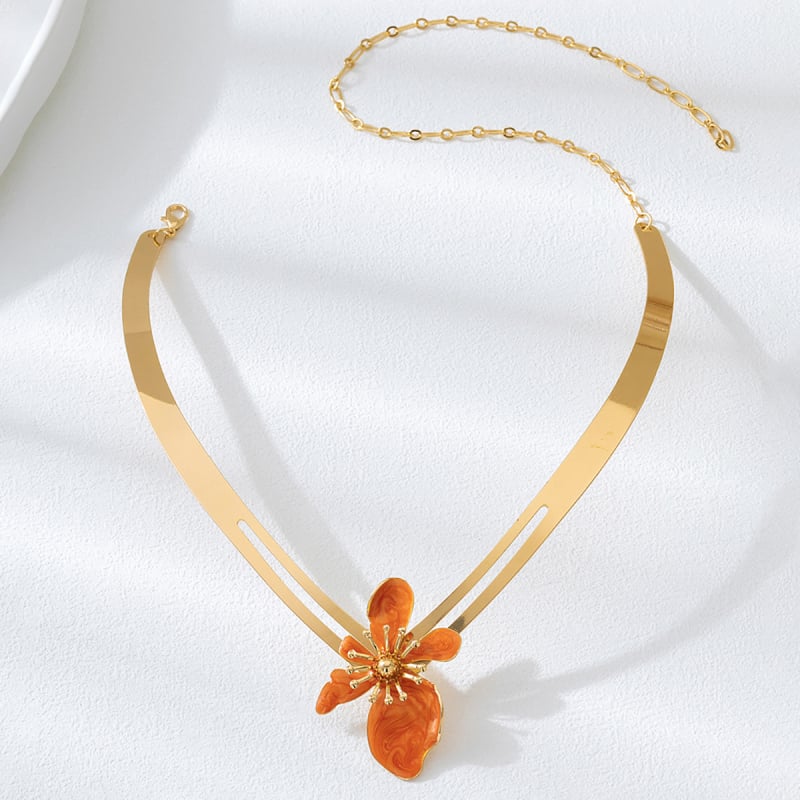 Colier choker din aliaj cu floare, design decupat, pentru femei