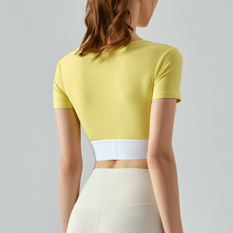 Top de fitness slim-fit pentru femei, scurt, cu perne detașabile pentru bust, decolteu în formă de inimă, blocuri de culoare, top de yoga cu mâneci scurte